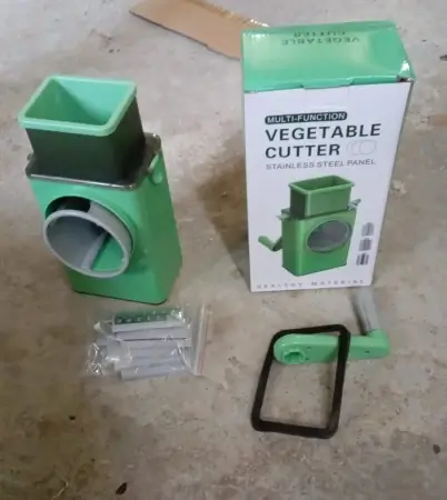 Stainless Steel Vegetable Chopper with 6 Blades - Kitchen Mando line Slicer ( default, Standard ).